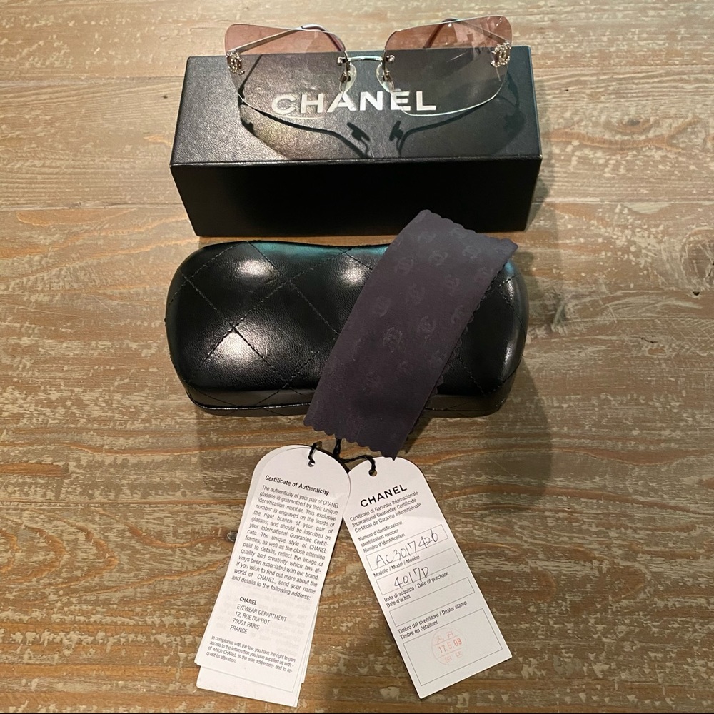 SOLD💋 RARE CHANEL Rimless Sunglasses 4017 D Pink Purple Gradient Silver Rate A - Picture 8 of 16